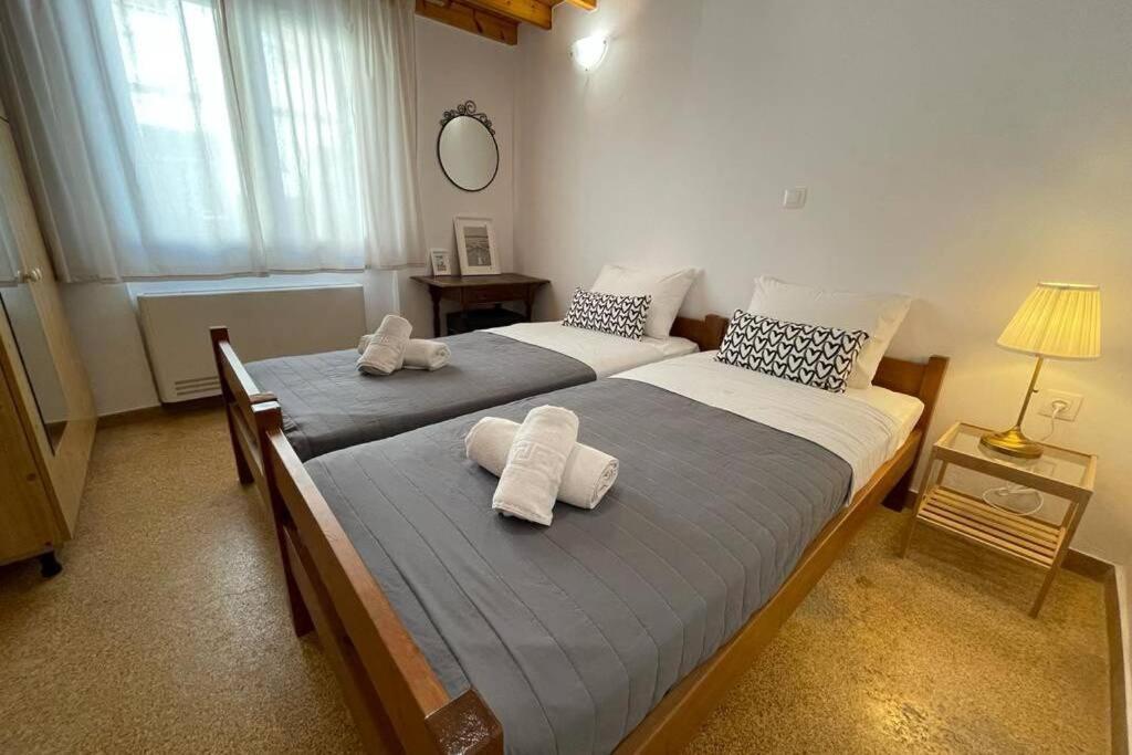 Panos Rooms Modern 3-Bedroom Apartment Ándros Exteriér fotografie